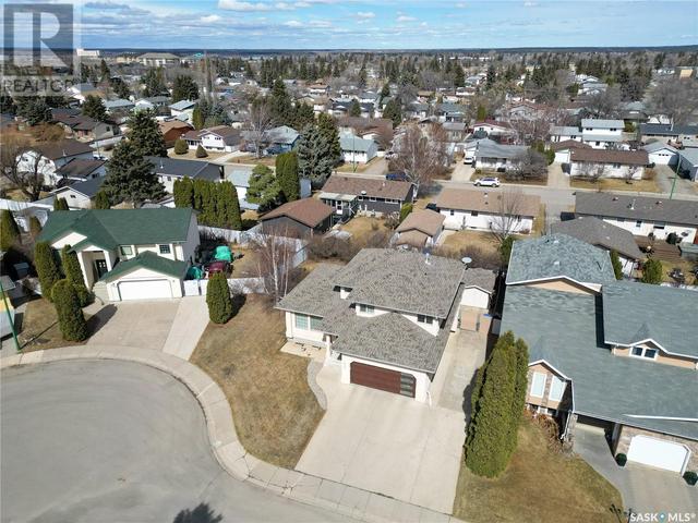 416 Mahon Drive, House detached with 5 bedrooms, 4 bathrooms and null parking in Prince Albert SK | Image 7