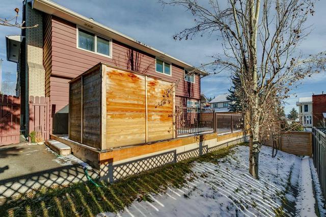 131 Strathbury Bay Sw, House detached with 4 bedrooms, 2 bathrooms and 4 parking in Calgary AB | Image 48