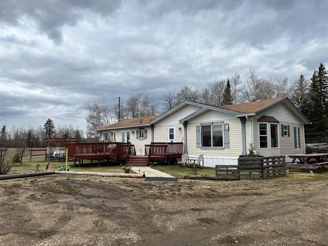 742084 a/b Range Road 35, House detached with 3 bedrooms, 2 bathrooms and null parking in Grande Prairie County No. 1 AB | Image 3