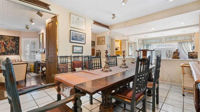 25 Roxborough St E, House detached with 5 bedrooms, 6 bathrooms and 3 parking in Toronto ON | Image 27