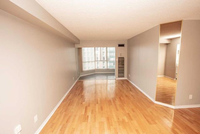 913 - 145 Hillcrest Ave, Condo with 2 bedrooms, 2 bathrooms and 1 parking in Mississauga ON | Image 5
