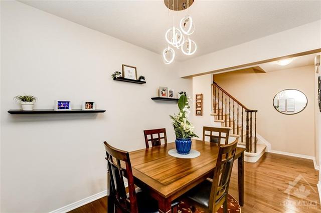 154 Patriot Place, Townhouse with 3 bedrooms, 3 bathrooms and 3 parking in Ottawa ON | Image 5