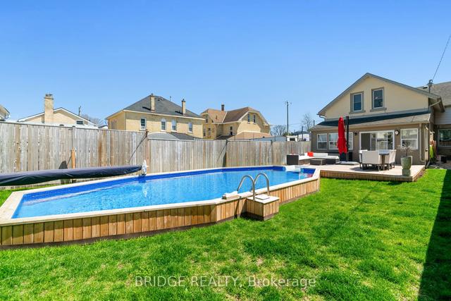 599 Peel St, House detached with 4 bedrooms, 3 bathrooms and 2 parking in Woodstock ON | Image 10