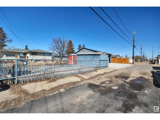 12807 86 St Nw, House detached with 4 bedrooms, 2 bathrooms and 3 parking in Edmonton AB | Image 31