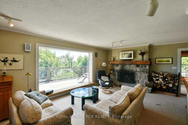 838742 4th Line E, House detached with 1 bedrooms, 3 bathrooms and 8 parking in Mulmur ON | Image 2