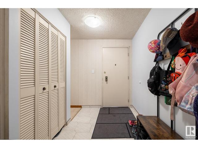 202 - 9921 104 St Nw, Condo with 2 bedrooms, 1 bathrooms and 1 parking in Edmonton AB | Image 23