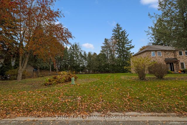 13 Ivan Ave, House detached with 3 bedrooms, 3 bathrooms and 6 parking in Caledon ON | Image 22