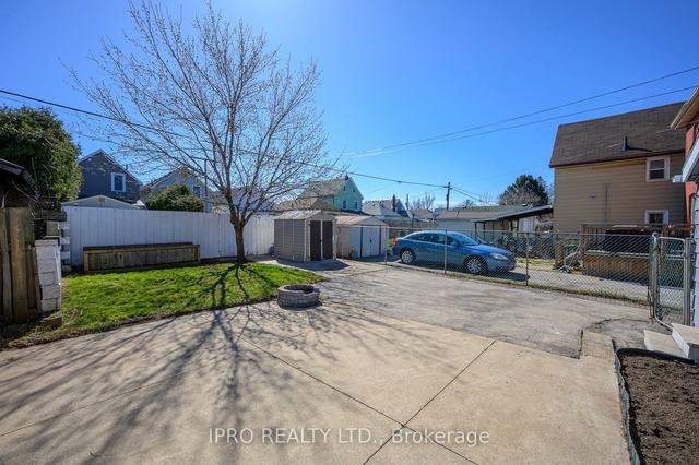 58 Primrose Ave, House detached with 3 bedrooms, 2 bathrooms and 3 parking in Hamilton ON | Image 16