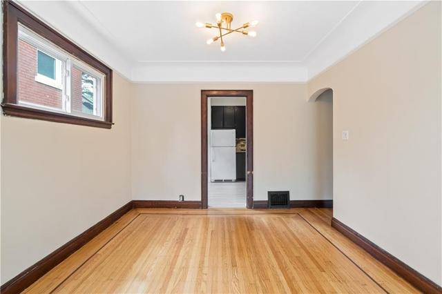11 Hunt Street, House detached with 3 bedrooms, 2 bathrooms and 8 parking in Hamilton ON | Image 7