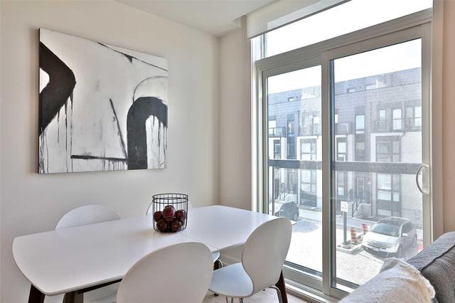 Th10 - 51 Florence St, Townhouse with 2 bedrooms, 2 bathrooms and 1 parking in Toronto ON | Image 6