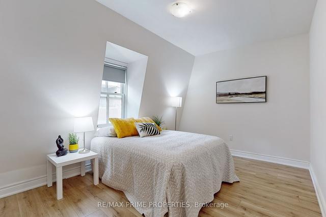 3 Percy St, House attached with 2 bedrooms, 2 bathrooms and 1 parking in Toronto ON | Image 14