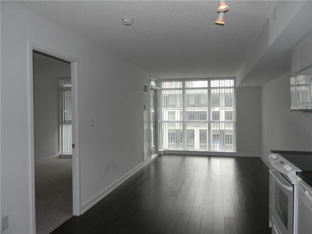 711 - 151 Dan Leckie Way, Condo with 1 bedrooms, 2 bathrooms and 1 parking in Toronto ON | Image 1