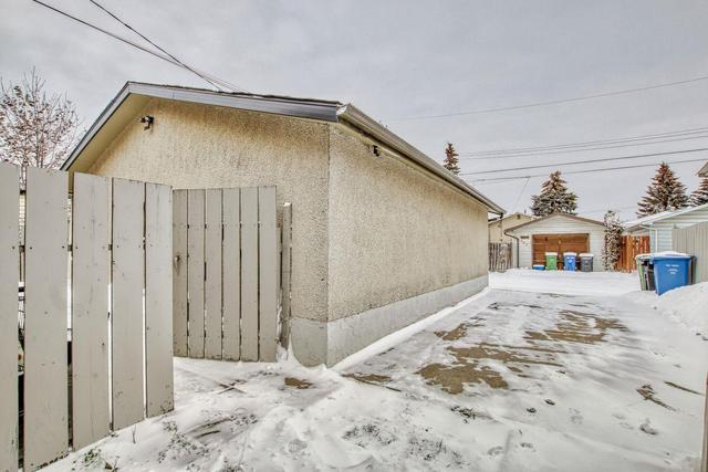 192 Penbrooke Close Se, House detached with 5 bedrooms, 2 bathrooms and 3 parking in Calgary AB | Image 41