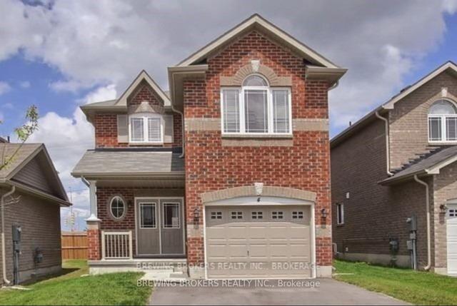 4 Gwendolyn St, House detached with 4 bedrooms, 3 bathrooms and 3 parking in Barrie ON | Image 1