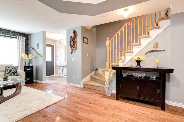 6 Lofty Pines Pl, House semidetached with 3 bedrooms, 3 bathrooms and 4 parking in Brampton ON | Image 22
