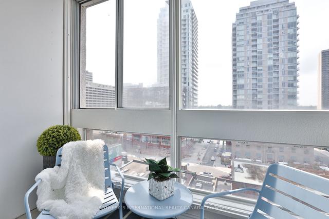 1003 - 7 Broadway Ave, Condo with 2 bedrooms, 2 bathrooms and 0 parking in Toronto ON | Image 25