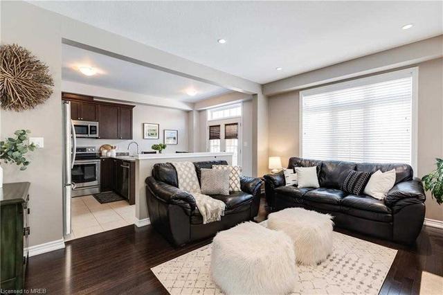 11 Painter Terr, House semidetached with 3 bedrooms, 3 bathrooms and 6 parking in Hamilton ON | Image 2