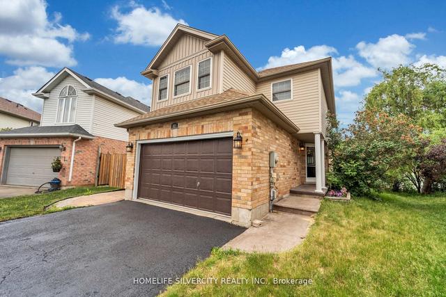 82 Chateau Cres, House detached with 3 bedrooms, 3 bathrooms and 7 parking in Cambridge ON | Image 33