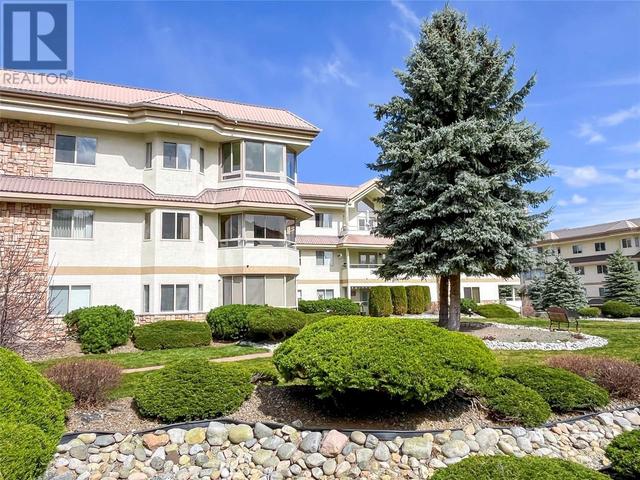 301 - 8408 Jubilee Road E, Condo with 2 bedrooms, 2 bathrooms and 1 parking in Summerland BC | Image 28