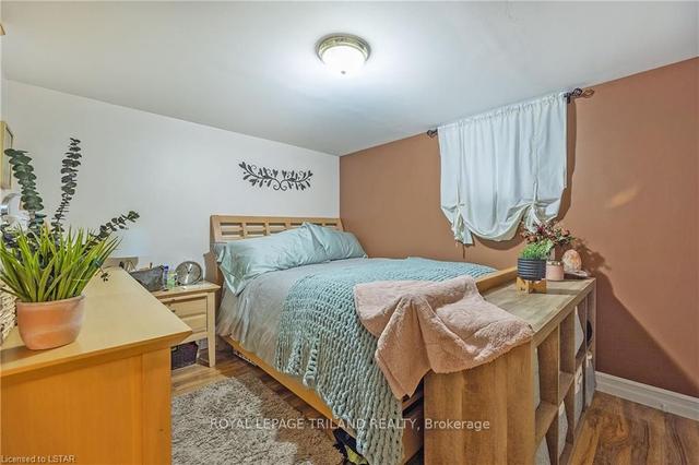 283 Speight Blvd, House detached with 3 bedrooms, 2 bathrooms and 5 parking in London ON | Image 19