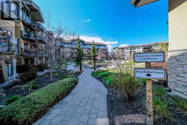 8 - 570 Sarsons Road, House attached with 3 bedrooms, 2 bathrooms and 2 parking in Kelowna BC | Image 33