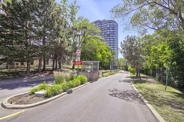 1604 - 1 Hickory Tree Rd, Condo with 2 bedrooms, 2 bathrooms and 1 parking in Toronto ON | Image 1