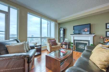 lph06 - 763 Bay St, Condo with 2 bedrooms, 2 bathrooms and 1 parking in Toronto ON | Image 2
