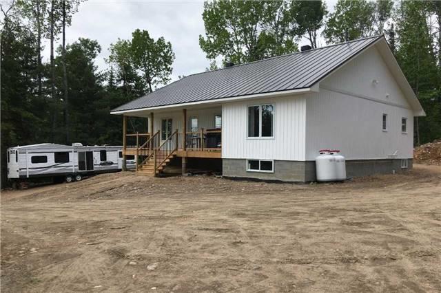 121 Pine Lake Rd, House detached with 2 bedrooms, 3 bathrooms and 15 parking in Bonfield ON | Image 8