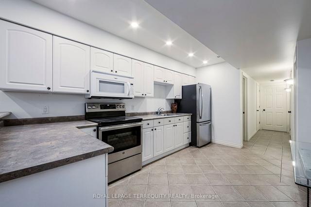 329 Lippincott St, House detached with 4 bedrooms, 4 bathrooms and 2 parking in Toronto ON | Image 20