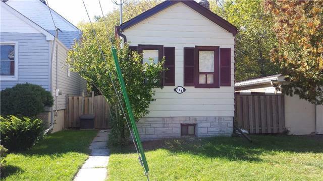 104 Wanstead Ave, House detached with 1 bedrooms, 1 bathrooms and 1 parking in Toronto ON | Image 1