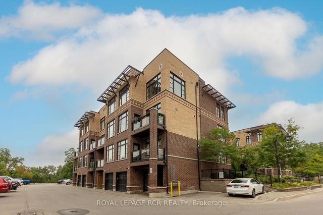5 - 8171 Kipling Ave, Townhouse with 1 bedrooms, 1 bathrooms and 1 parking in Vaughan ON | Image 1