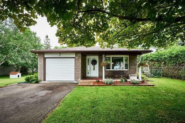 555 Amos St, House detached with 4 bedrooms, 2 bathrooms and 5 parking in Clarington ON | Image 12