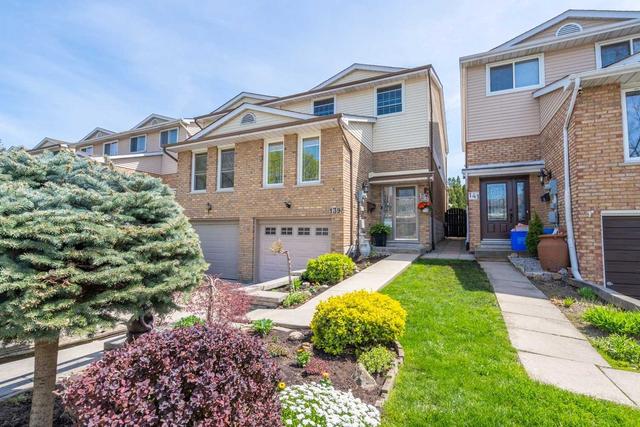 139 Aylmer Cres, House semidetached with 3 bedrooms, 3 bathrooms and 2 parking in Hamilton ON | Card Image