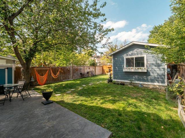 297 7a Avenue S, House detached with 3 bedrooms, 1 bathrooms and 1 parking in Lethbridge AB | Image 43