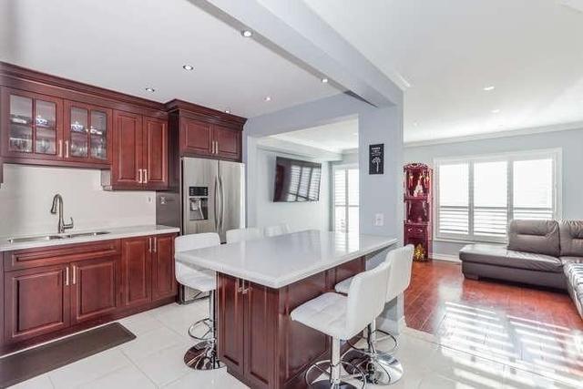 66 - 525 Novo Star Dr, Townhouse with 3 bedrooms, 4 bathrooms and 1 parking in Mississauga ON | Image 5