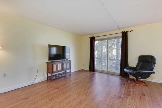 4 - 21 Meadow Lane, Townhouse with 2 bedrooms, 1 bathrooms and 1 parking in Barrie ON | Image 6