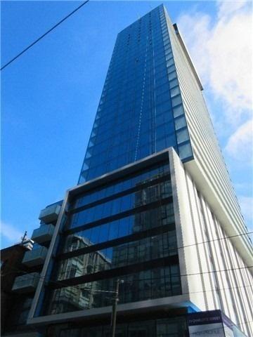 1003 - 11 Charlotte St, Condo with 1 bedrooms, 1 bathrooms and null parking in Toronto ON | Image 1