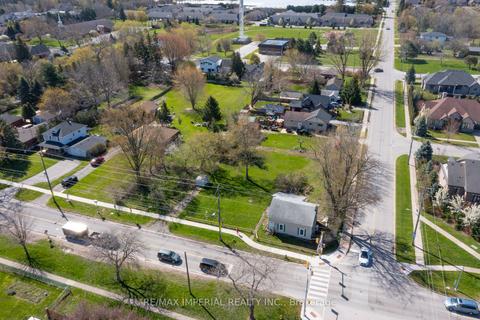 1317 York Rd, Niagara-On-The-Lake, ON, L0S1P0 | Card Image