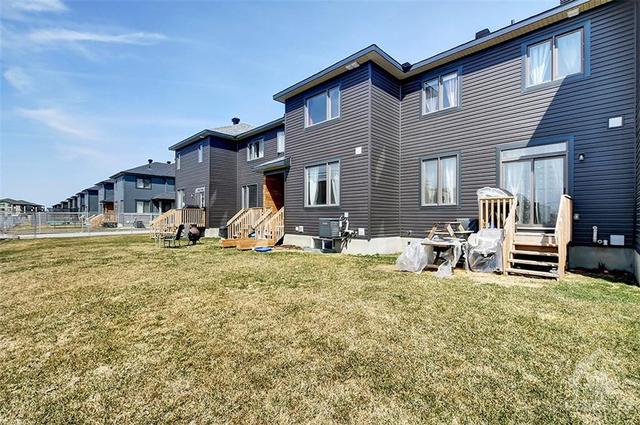 b - 199 Shinny Avenue, Townhouse with 3 bedrooms, 3 bathrooms and 2 parking in Ottawa ON | Image 28
