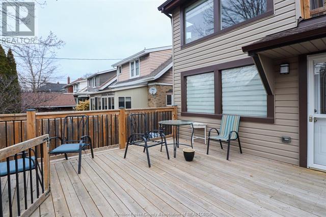 1671 Victoria Avenue, House detached with 4 bedrooms, 1 bathrooms and null parking in Windsor ON | Image 34