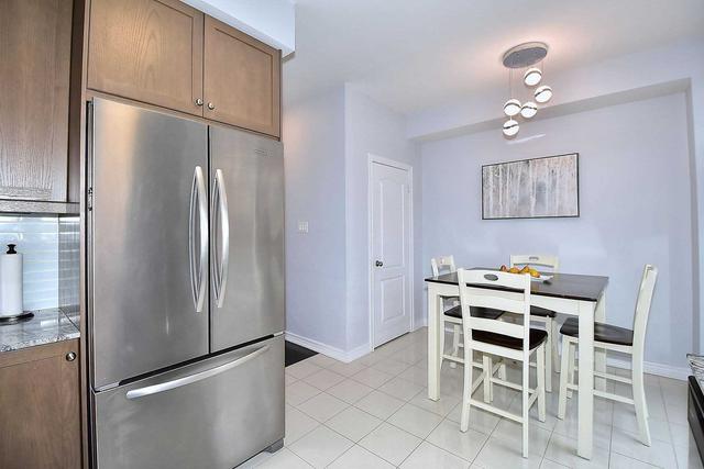th 24 - 10 Porter Ave W, House attached with 3 bedrooms, 3 bathrooms and 2 parking in Vaughan ON | Image 2