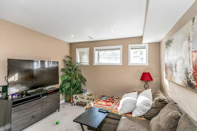 88 O'shaughnessy Cres, House detached with 2 bedrooms, 2 bathrooms and 6 parking in Barrie ON | Image 11