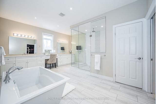 84 Mccann St, House detached with 5 bedrooms, 6 bathrooms and 4 parking in Guelph ON | Image 38