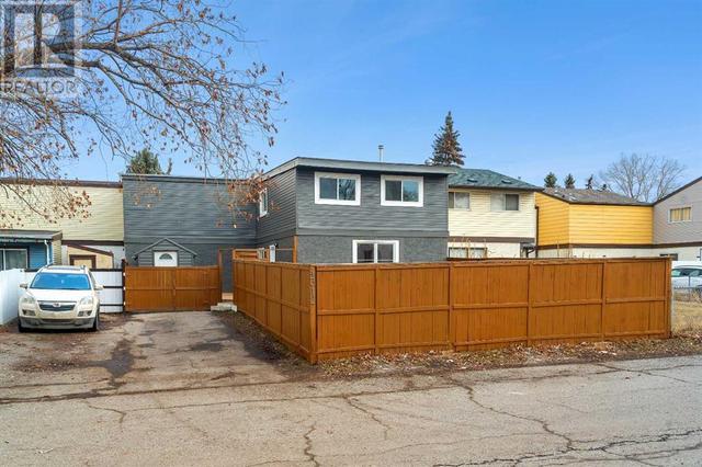 4312 5 Avenue Se, House attached with 3 bedrooms, 1 bathrooms and 2 parking in Calgary AB | Image 25