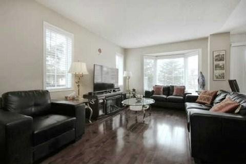 12 - 5223 Fairford Cres, Townhouse with 3 bedrooms, 3 bathrooms and 2 parking in Mississauga ON | Image 2