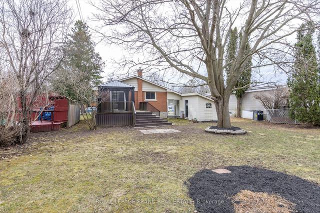 1023 Barnardo Ave, House detached with 3 bedrooms, 2 bathrooms and 4 parking in Peterborough ON | Image 25