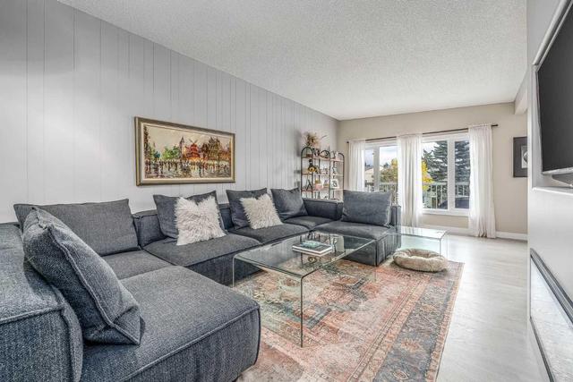 3768 36 Avenue Sw, Home with 4 bedrooms, 2 bathrooms and 2 parking in Calgary AB | Image 7