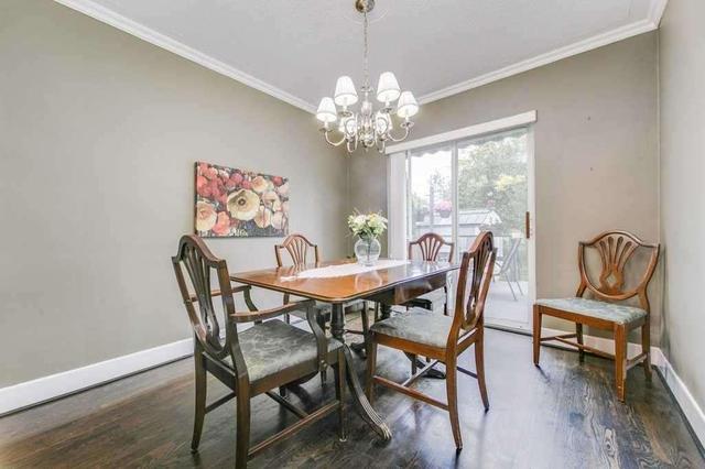 292 Glebemount Ave, House detached with 3 bedrooms, 2 bathrooms and 3 parking in Toronto ON | Image 6