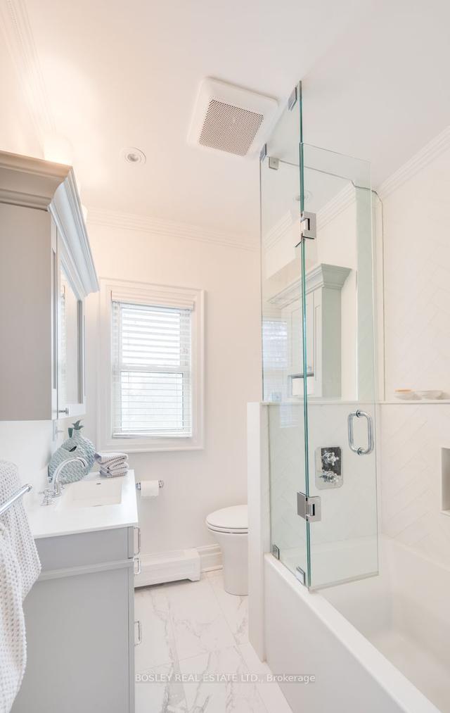188 Melrose Ave, House semidetached with 3 bedrooms, 2 bathrooms and 1 parking in Toronto ON | Image 15