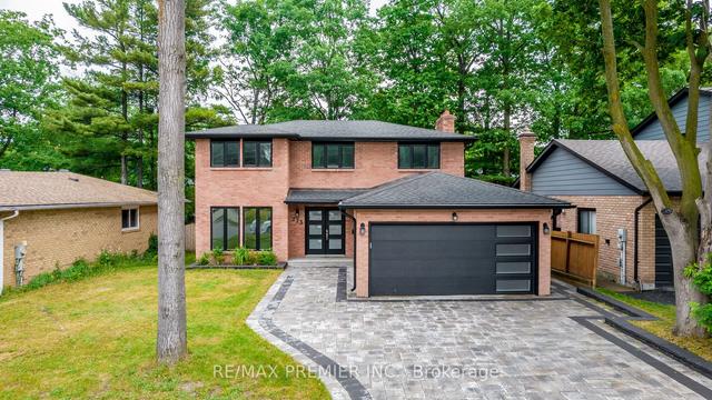273 Anne St N, House detached with 4 bedrooms, 4 bathrooms and 6 parking in Barrie ON | Image 1